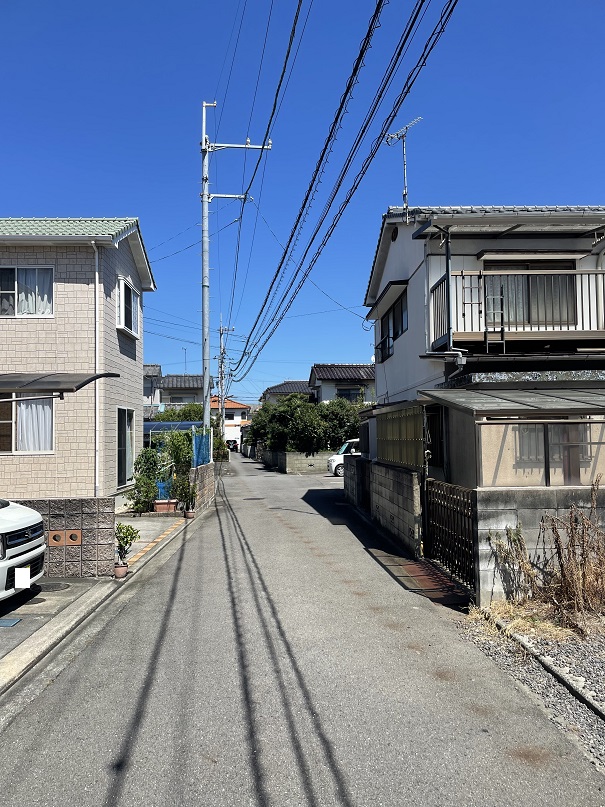 山西町　売土地（建築条件無、整形地）