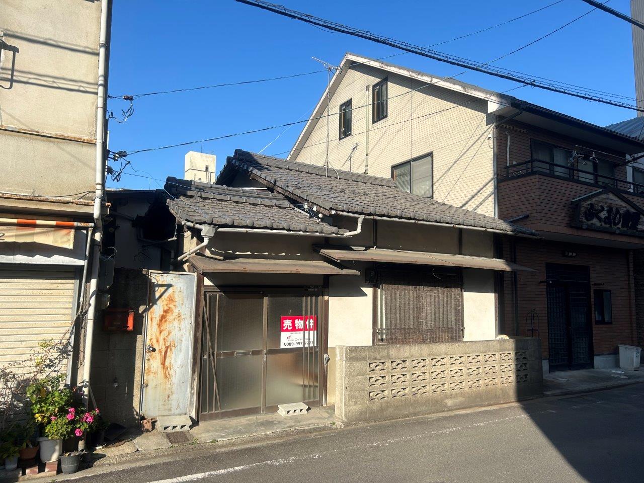 勝山町1丁目