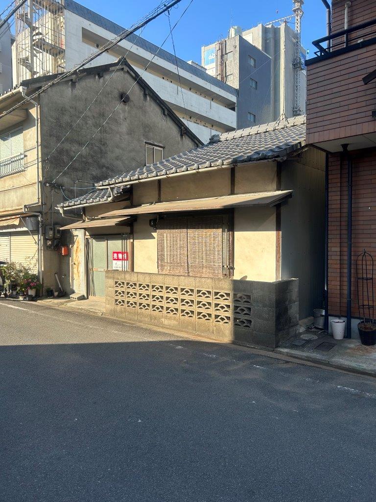 勝山町1丁目