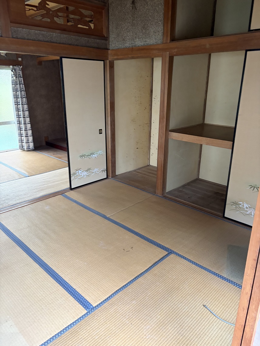 高浜町3丁目 平家