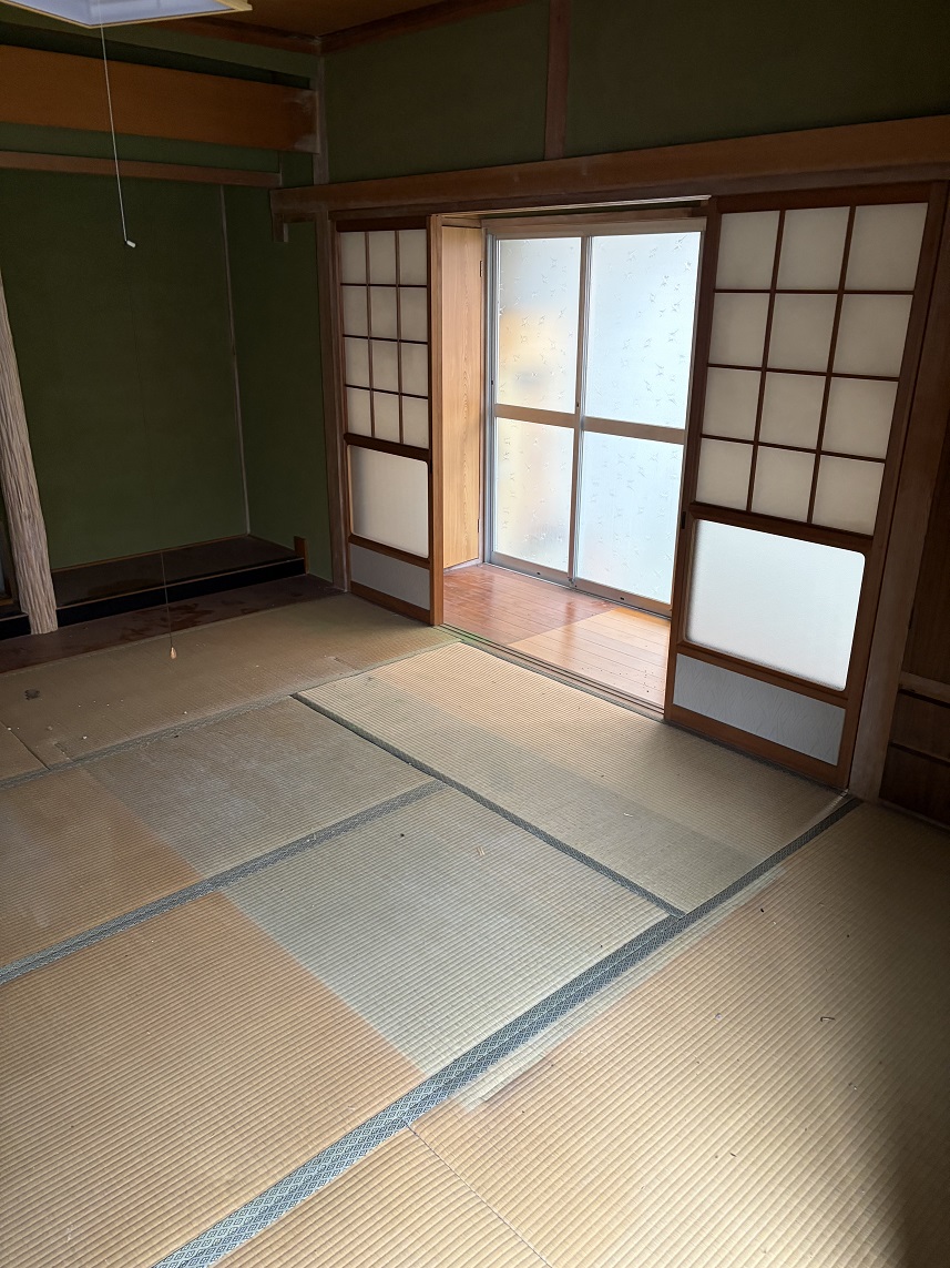 高浜町3丁目 平家