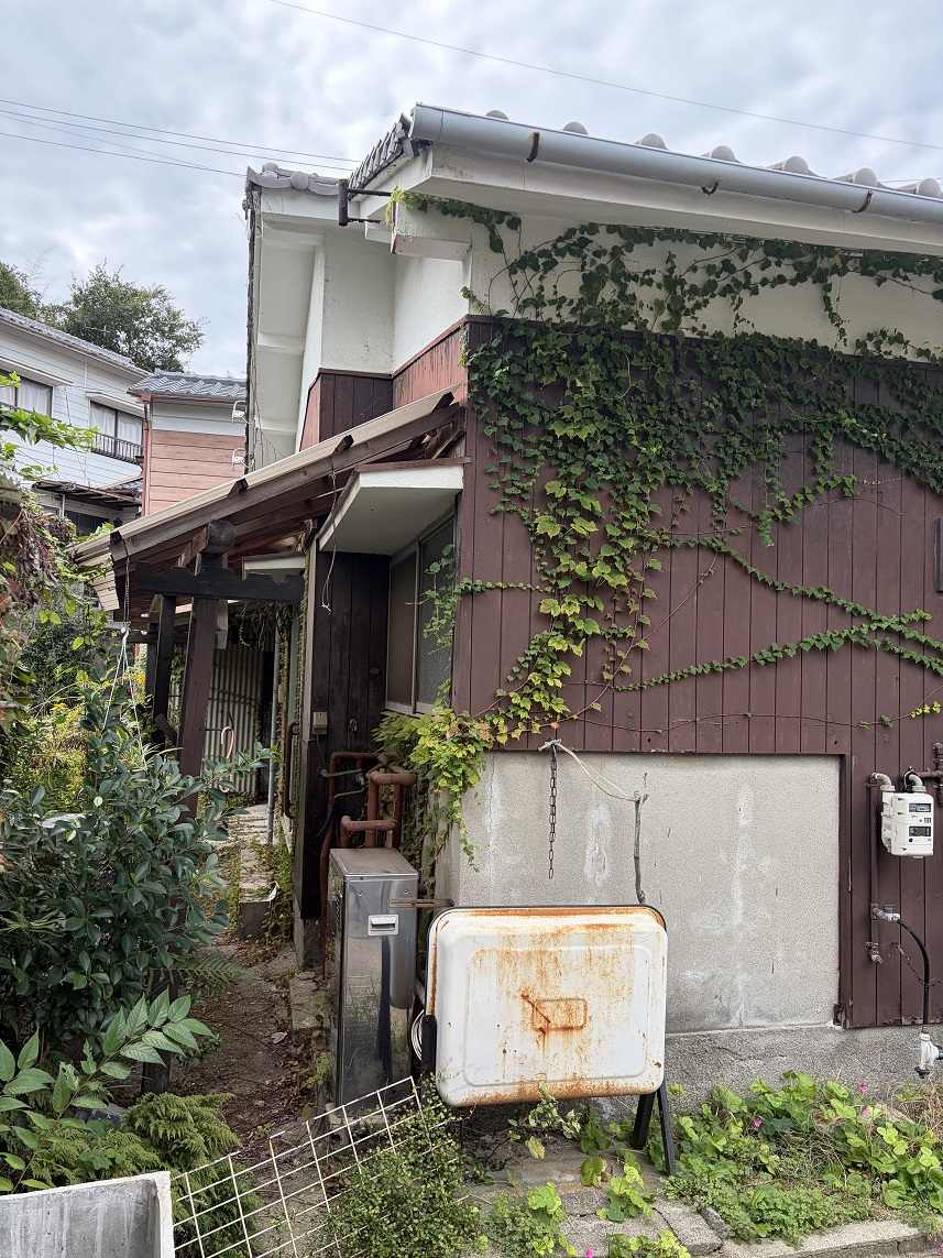 高浜町3丁目 平家