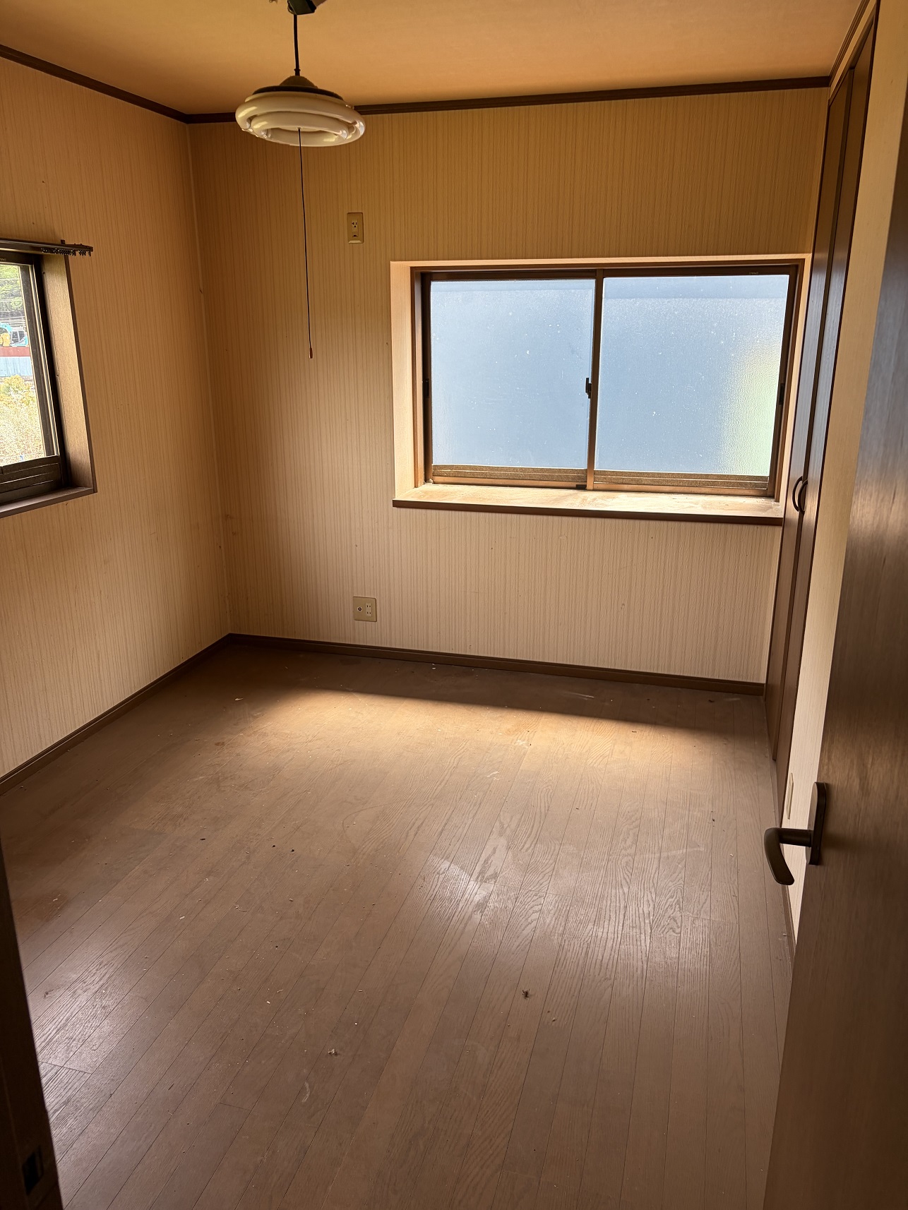 下伊台町 中古戸建