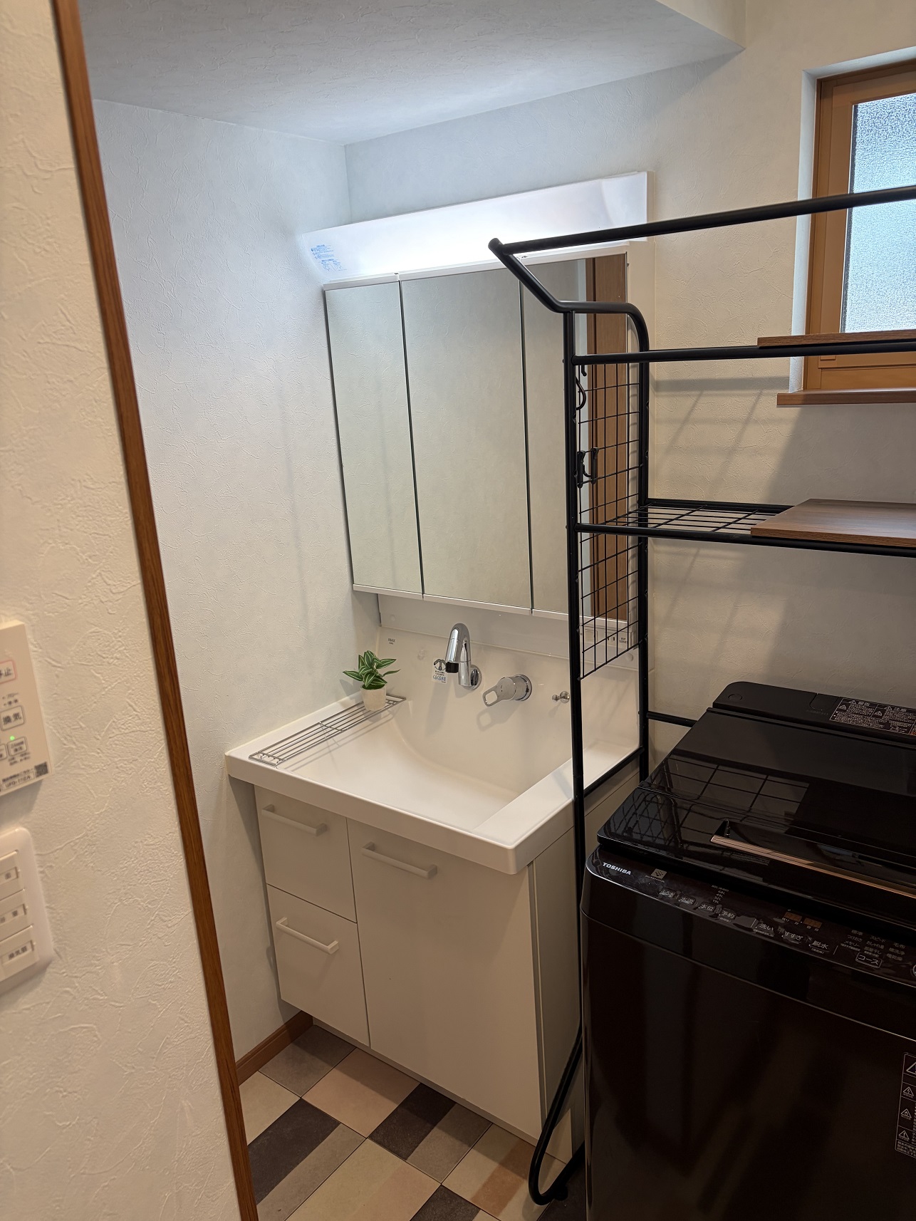 北吉田町 築浅戸建