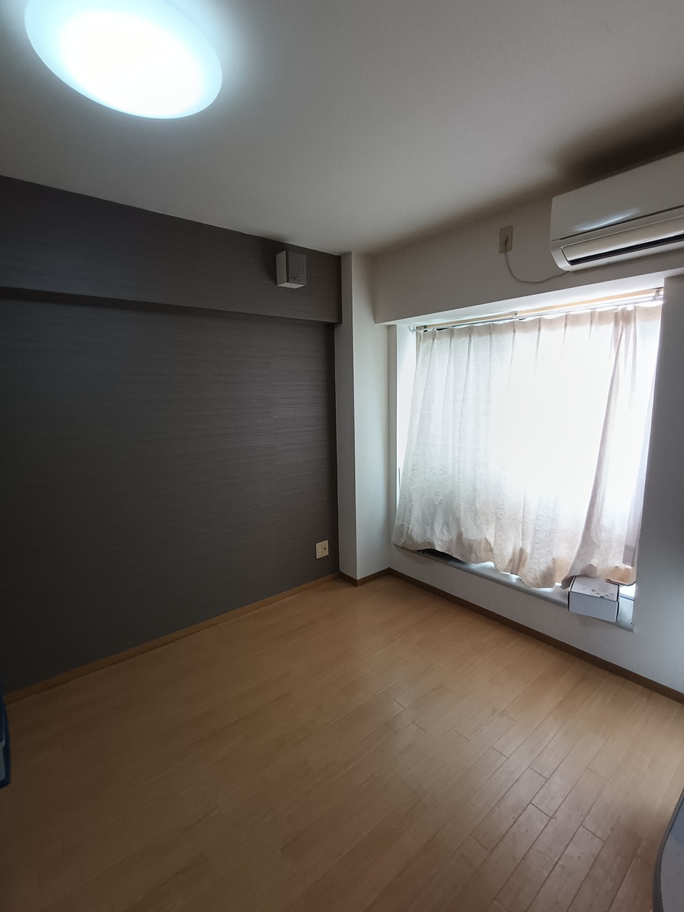 ネオハイツ南松山：1R居住用可