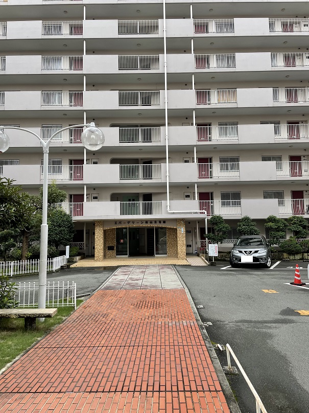 エバーグリーン松山２号館